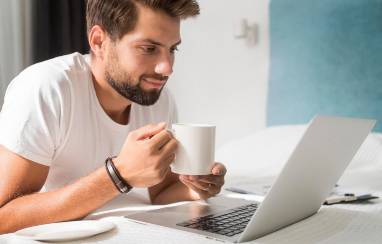 Moderne Arbeitsumgebung für Finanzanalyse